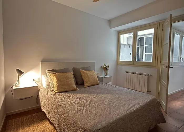 Old Town Forca Nest Girona