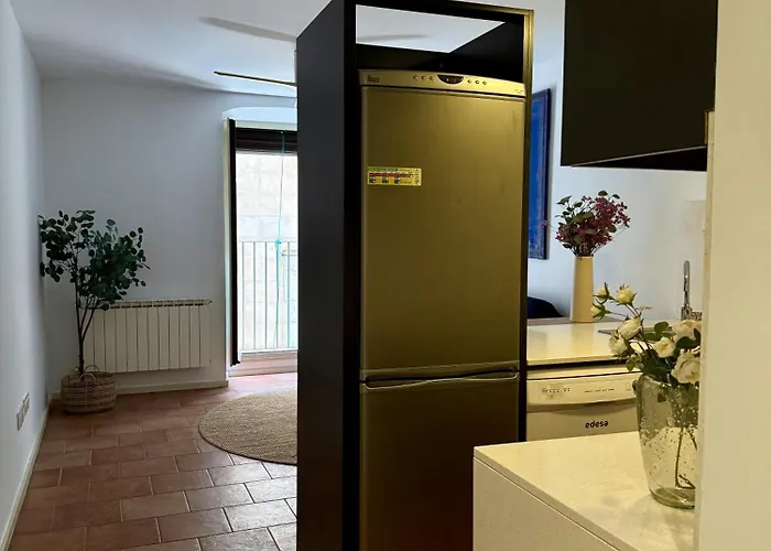 Old Town Forca Nest *